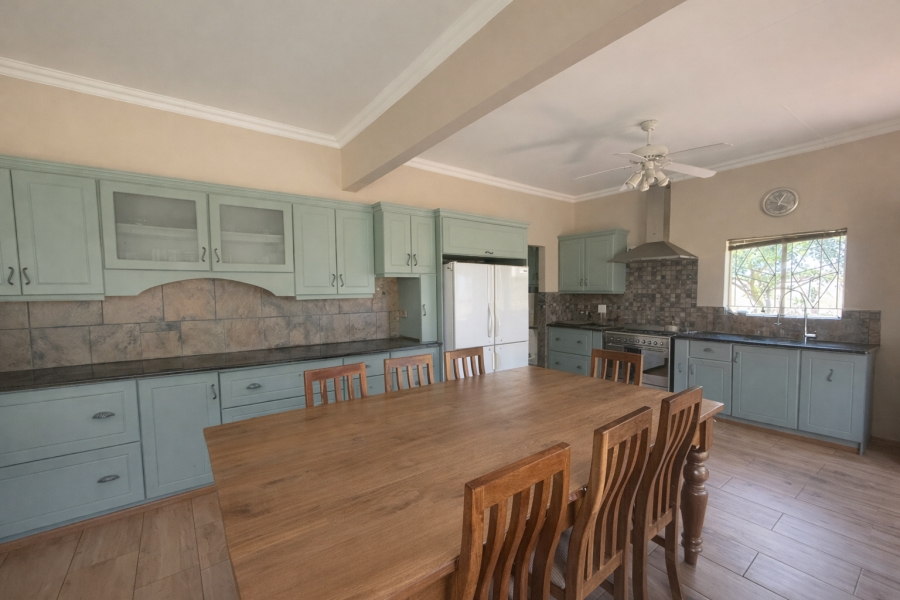 Commercial Property for Sale in Swartruggens North West